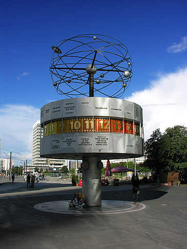 Alexanderplatz Weltzeituhr - Berlin (Berlin)