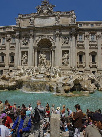 Menschen am Brunnen - Latium (Rom) (Rom)