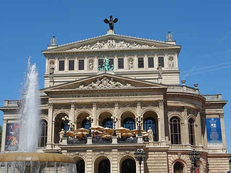 Fotos Alte Oper mit Brunnen | Frankfurt am Main