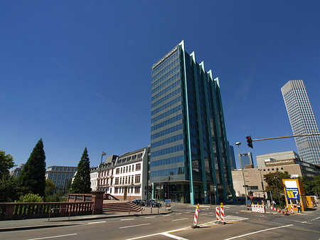 Schweizer National und Schauspiel Frankfurt