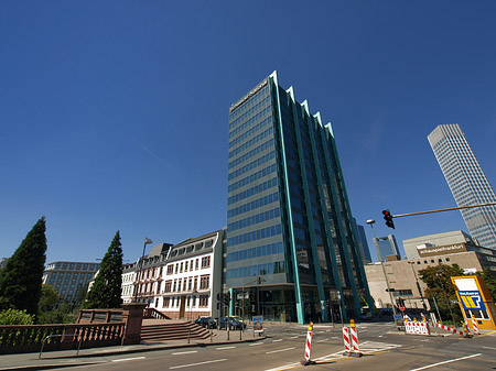 Schweizer National und Schauspiel Frankfurt