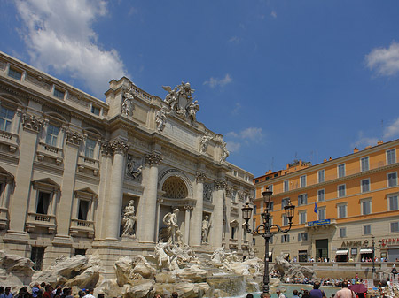 Menschen am Brunnen - Latium (Rom) (Rom)
