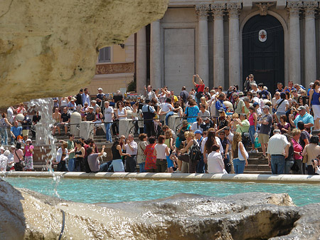 Menschen am Brunnen - Latium (Rom) (Rom)